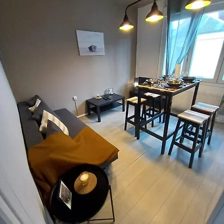Cosy 5 דירה *